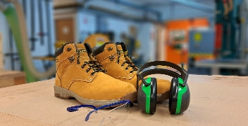 Health and Safety PPE | Didac